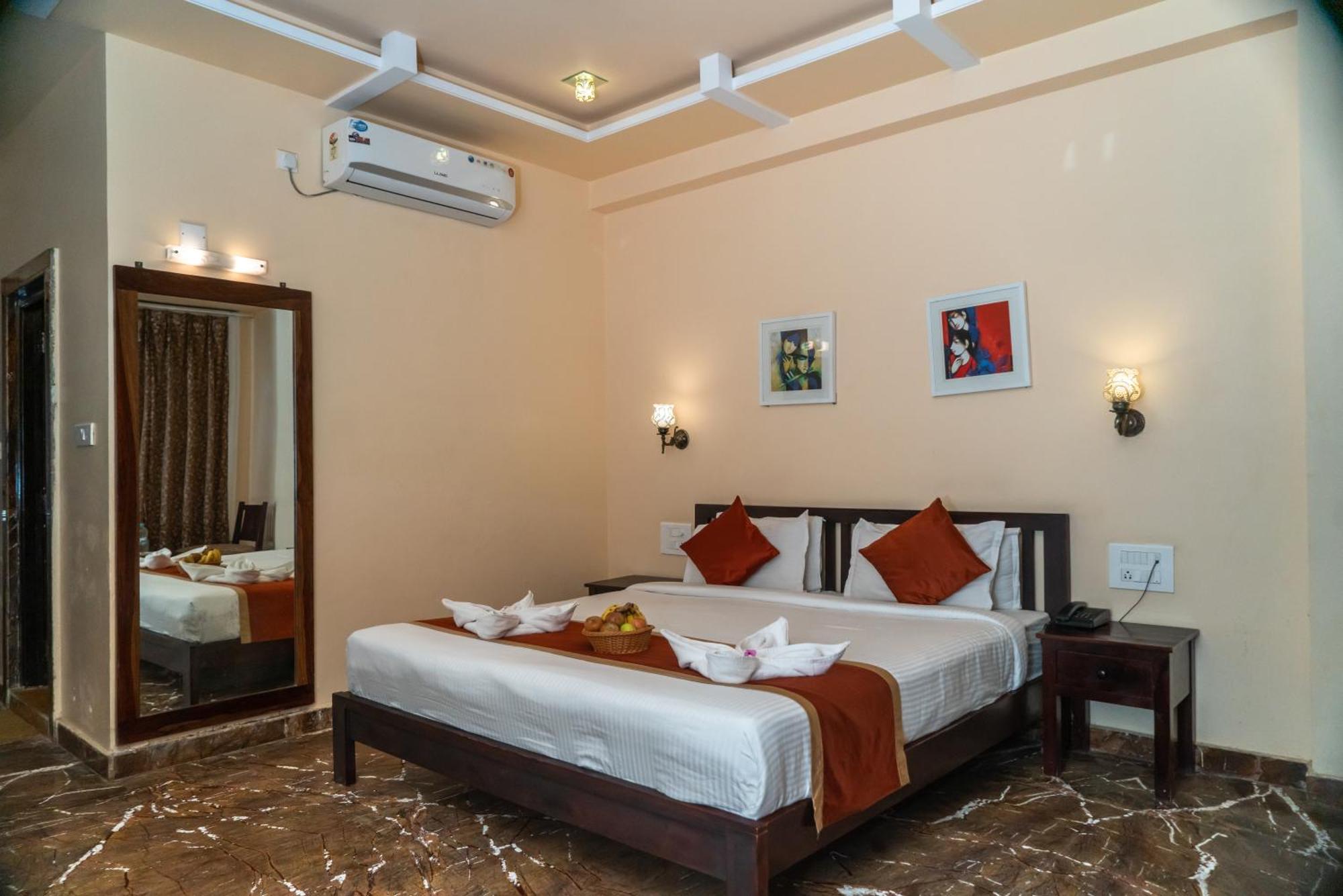 Udai Nature Valley Resort - A Peace Full Farmhouse Resort Udaipur Kültér fotó