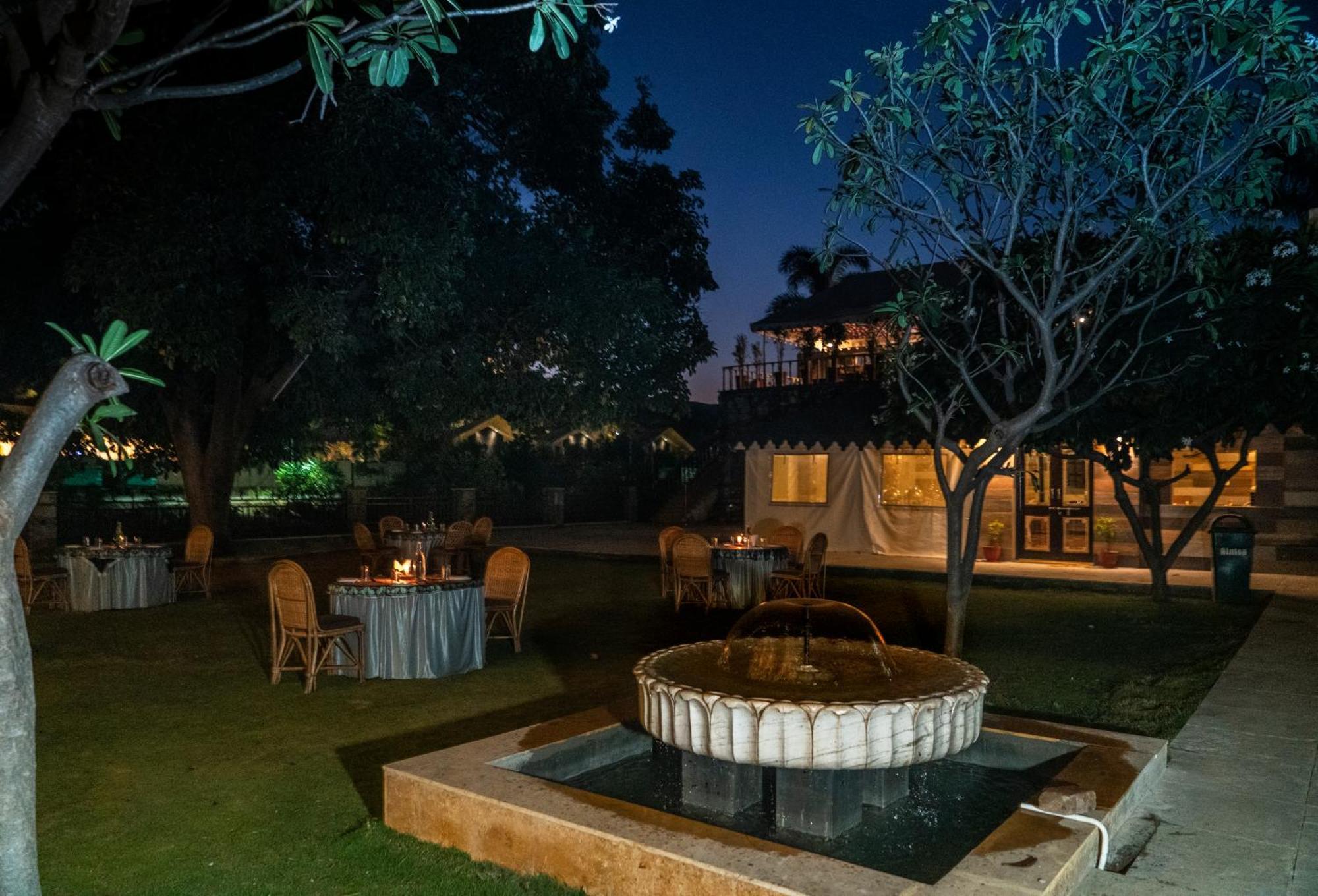 Udai Nature Valley Resort - A Peace Full Farmhouse Resort Udaipur Kültér fotó